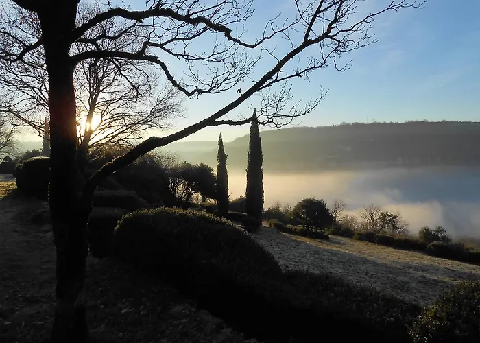 Bed & Breakfast D'hotes C De C Sauliac-sur-Célé